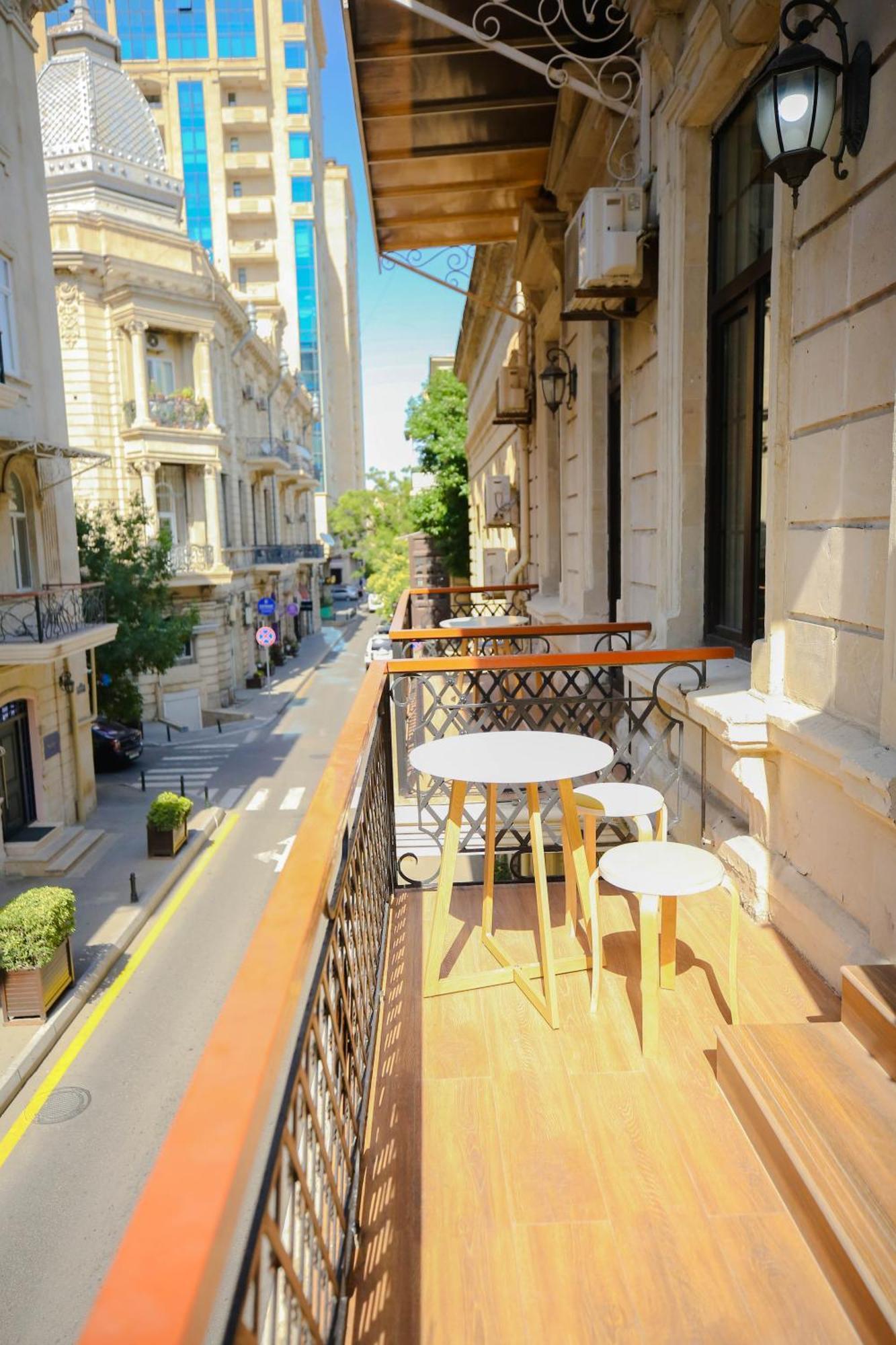 Dionis Coffee Shop Hotel Baku Exterior foto